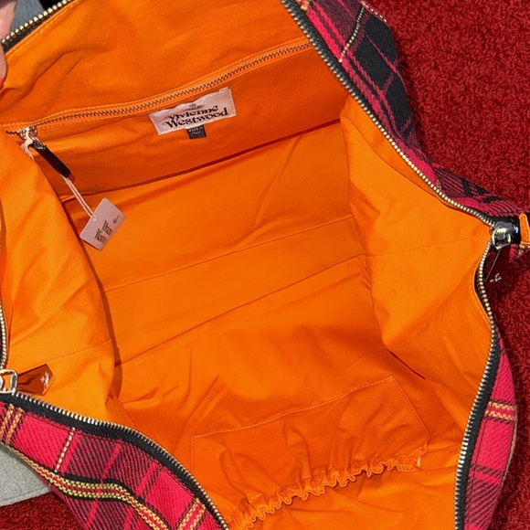 Vivienne Westwood NWT SHIRLEY LARGE YASMIN RED/blk AW2020 - Picture 16 of 17